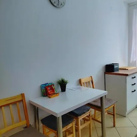 Mieszkanie W Centrum Апартаменти
